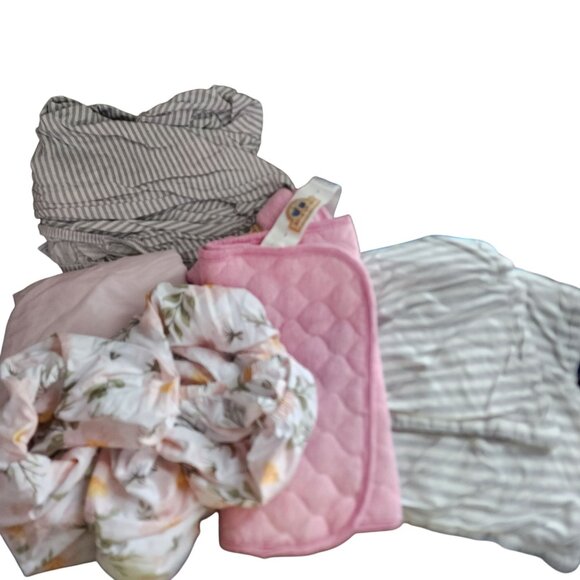 Annel Ren / Kyle Deena / gerber Other - Assortment bedding blankets and bibs Baby girl